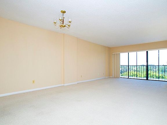 4th image of 2900 Cove Cay Dr Unit 7E