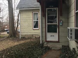 317 1/2 E University St #1/2, Bloomington, IN 47401