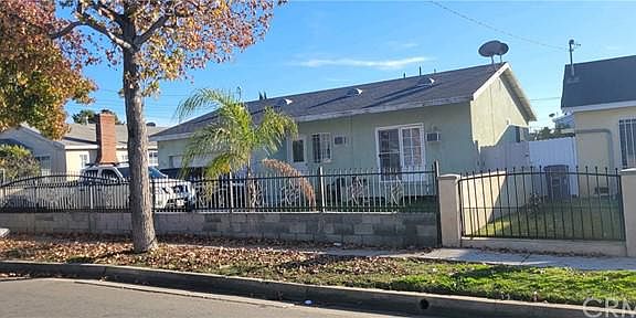 4th image of 3202 W 110th St