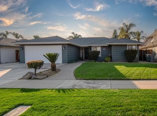 8185 N Callisch Ave, Fresno, CA 93720