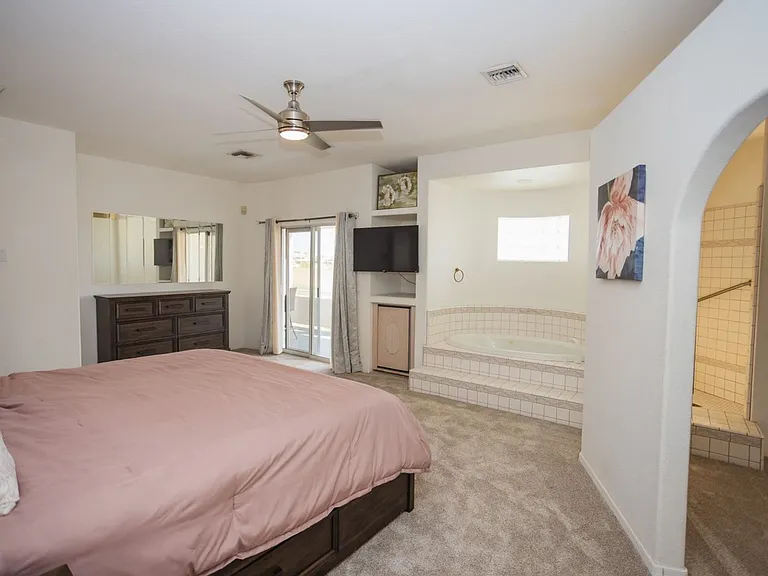 2320 Snead Dr — Photo 55