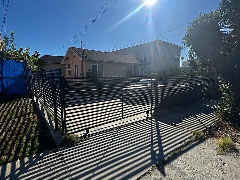 2704 Council St — Photo 15