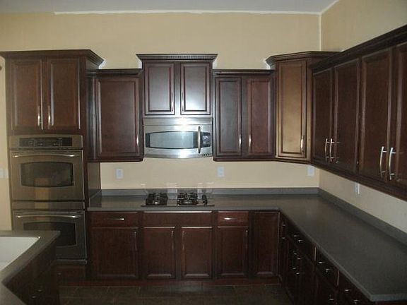 5th image of 6826 S 56th Ln