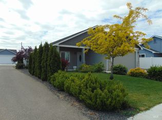 1488 W Idaho Ave, Ontario, OR 97914
