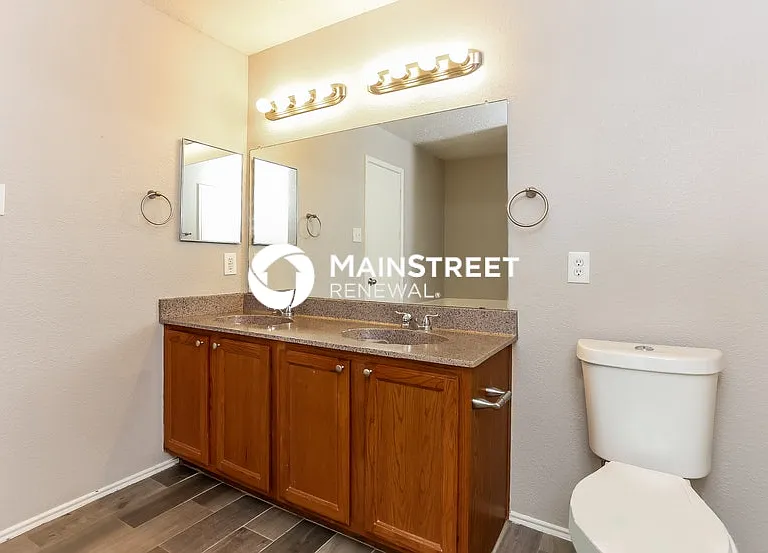 3011 Clemente Dr — Photo 12
