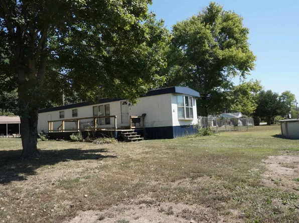 640 N Summers St, Du Quoin, IL 62832