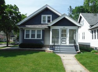 1830 W Fairmount Ave, Milwaukee, WI 53209