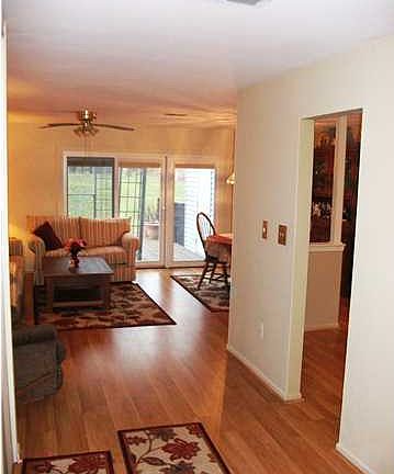 3rd image of 58 Redwood Dr
