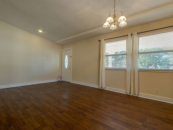 4th image of 3677 High Mesa Dr