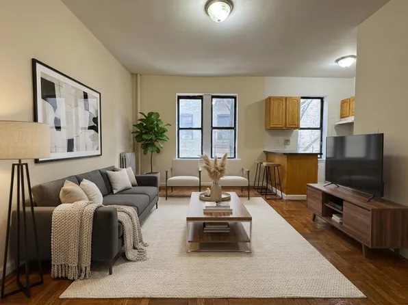 497 West 182nd Street image 1 of 4