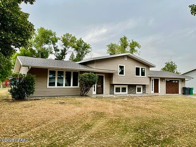 1st image of 704 E Caledonia Ave