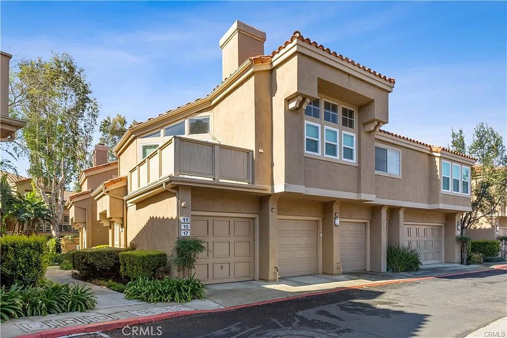 3 bed, 1679 sqft, $4,500 — Photo 1