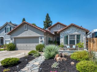 6604 Escallonia Way, Rocklin, CA 95765