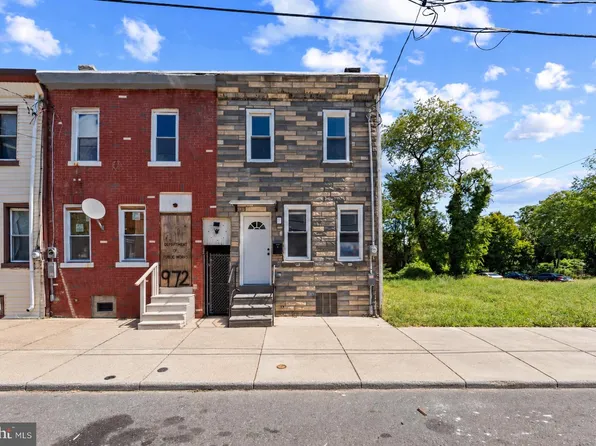 974 S 8th St, Camden, NJ 08103