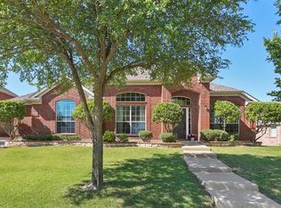 322 Green Acres Dr, Murphy, TX 75094