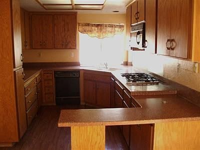 2nd image of 9008 Durness Way