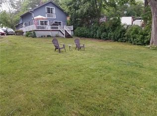 30 Pine Tree Rd, Coventry, RI 02816