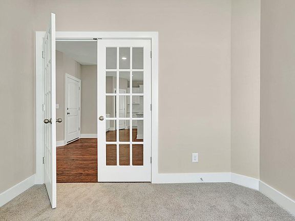 452 Shaftesbury Place-04 Compressed