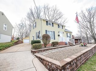 1959 Pilgrim St, Akron, OH