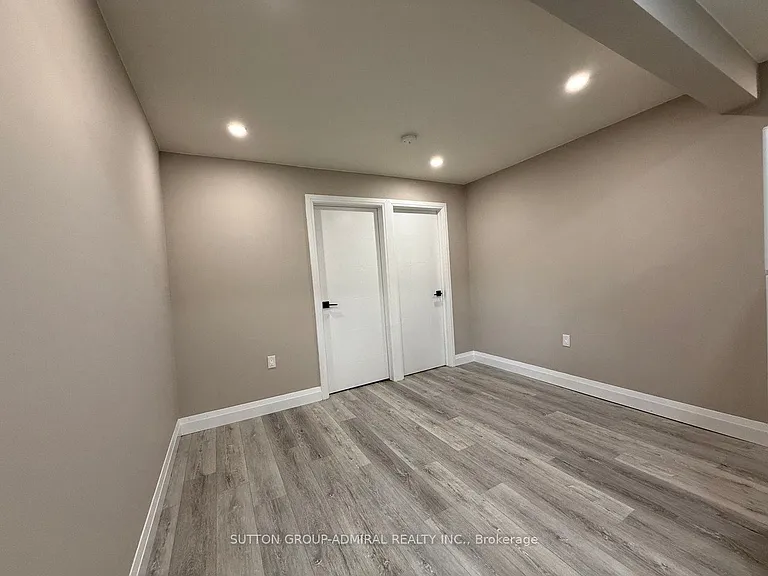 386 Irene Dr — Photo 28
