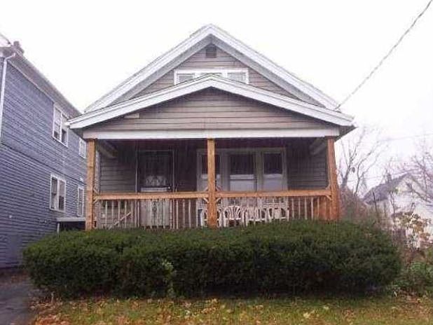 1st image of 96 Marigold Ave