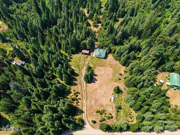 2nd image of 104 Cat Rd
