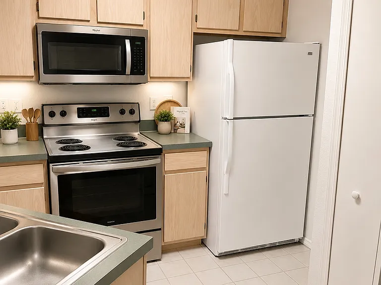 3705 SW 27th St #1023 — Photo 3