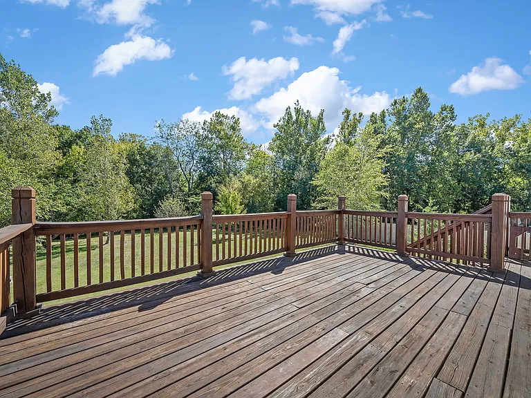 175 Shadow Pointe Dr — Photo 32