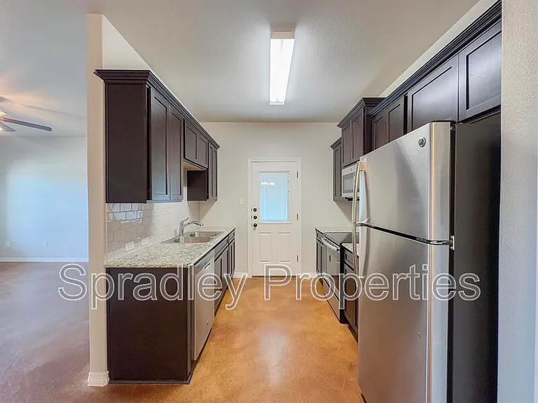 202 Juniper Dr #A — Photo 4