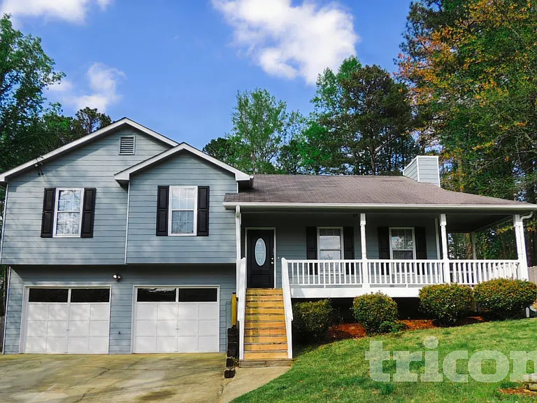 76 White Pines Ln — Photo 1