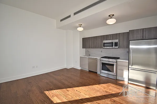 Rented by Ideal Properties Group | media 27