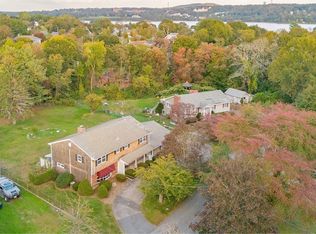 74 Hawthorne St, Somerset, MA 02726