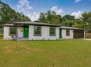 2403 S Hollywood Ave, Dallas, TX 75224