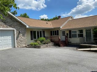 141 N Fairview St, Nazareth, PA 18064