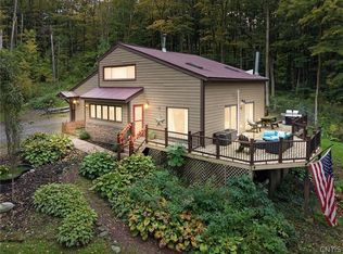 2830 Hill Rd, Cazenovia, NY 13035