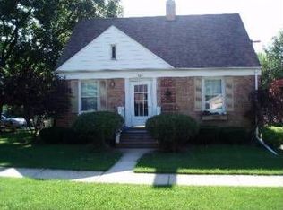 805 N 5th St, Dekalb, IL 60115