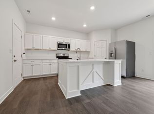 225-229 W 3rd St, Valley Center, KS 67147