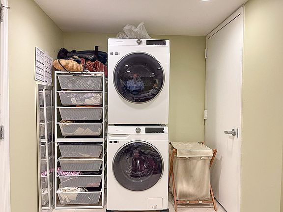 4th image of 505 Van Buren St #1