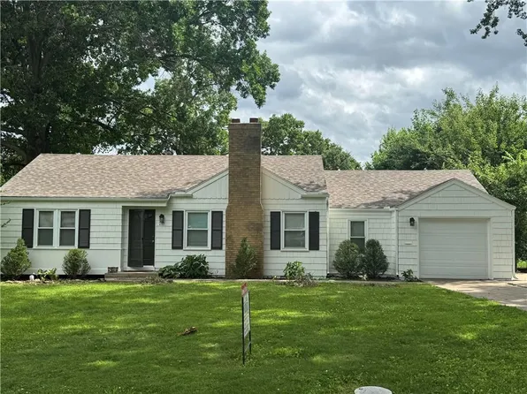 217 W 96th Ter, Kansas City, MO 64114