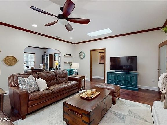 4th image of 3440 Willowwood Dr
