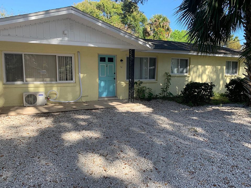 1st image of 2 E Magnolia Ave