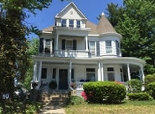 40 Rossmore Pl, Belleville, NJ 07109
