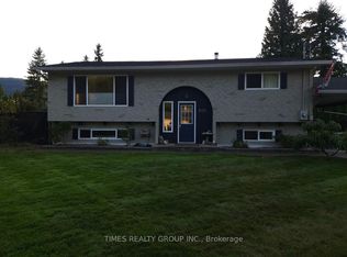 606 Gillis Ave, Sicamous, BC V0E2V1
