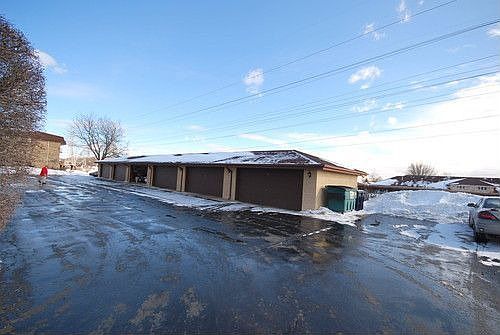 3rd image of 7438 Ponderosa Ct Unit 2B