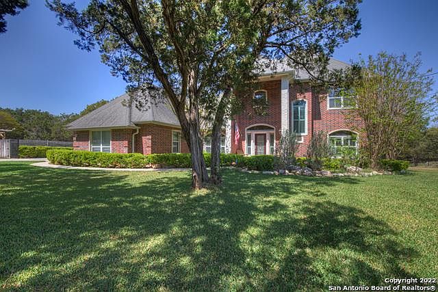 1st image of 452 Hunters Creek Dr