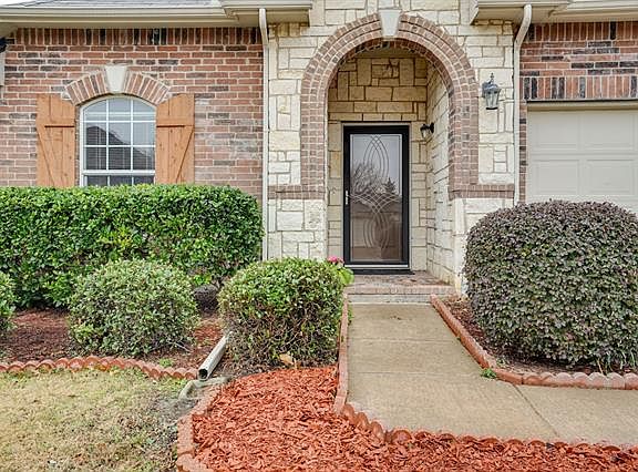 2nd image of 10119 Morningside Dr