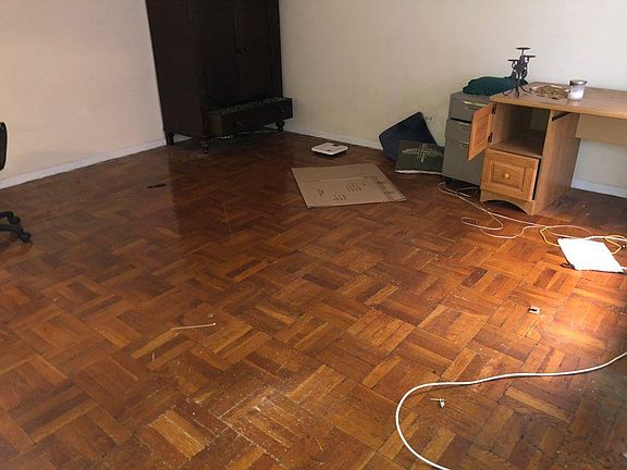2nd image of 3625 Parsons Blvd APT 1L