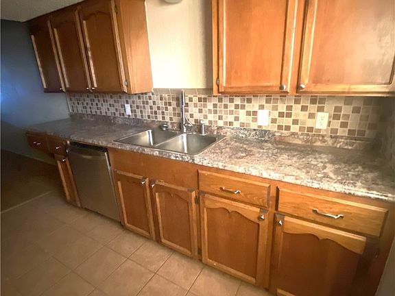 3rd image of 7201 Sparkle Sea Dr APT E