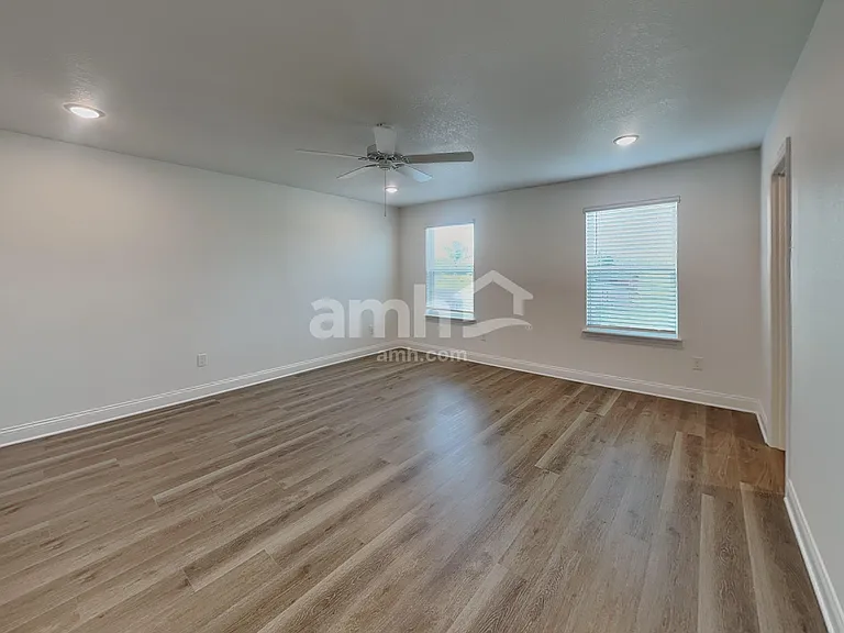 2610 Feather Crest Dr — Photo 7