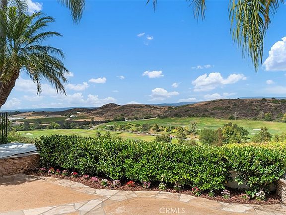 2nd image of 21 Mirador